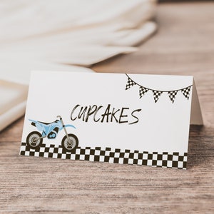 de tente de nourriture pour motos tout-terrain | marque-place modifiable pour baby shower de Zazzle.be Liste d'envies Vous avez des idées ? Porte-nom plié TWO Fast Birthday Fast ONE S533