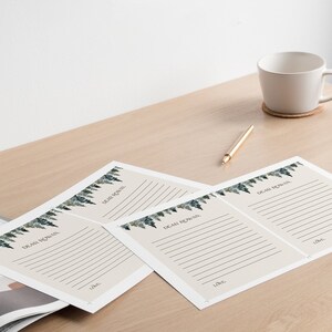 K&ouml;nnte beinhalten: Vier leere Karten mit einem Waldrand-Design. Jede Karte tr&auml;gt den Text "Lieber Weihnachtsmann..." oben und eine Zeile f&uuml;r eine Unterschrift unten.