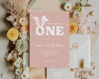 Some Bunny is One Geburtstagseinladung - Bearbeitbare Vorlage | DIY Mädchen Kaninchen 1.Geburtstag Printable Invite | Kaninchen-erster Geburtstag S837