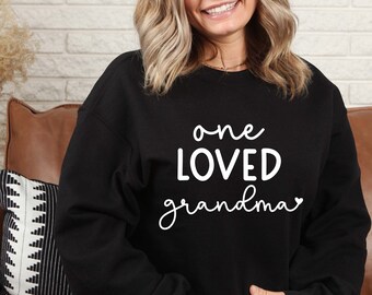 One Loved Grandma svg, Mothers Day SVG, Grandma Life, Mimi, Gammy svg, Best Grandma Ever, Abuela SVG, Grammy Gift svg file, dxf, png
