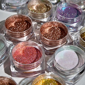 Multichrome Makeup Pigment Eyeshadow Face Body Shimmer Rainbow Color Multi Chrome Loose Color Powder Eye