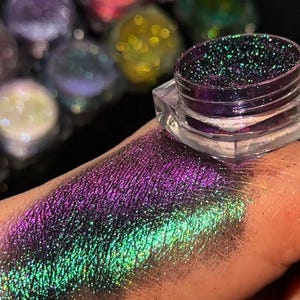 Super Sparkle Chameleon Eyeshadow Pigments | Loose Multichrome Powder