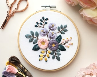 Premium Embroidery Kit for Beginners, Modern Hand Embroidery Kit, Floral Embroidery Kit, Craft Kit, DIY Hoop Art Kit, Pre Printed Fabric