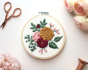 Summer Dream Embroidery Kit: Modern Floral DIY Hoop Art, Beginner Friendly