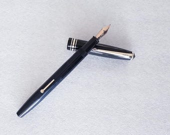 Zabytkowe pióro wieczne Conway Stewart 73 z lat 50. XX wieku