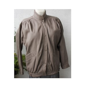 Genuine Leather BOMBER Beige Women&#39;s Jacket S size, Made in England Leather Jacket, Beige Oversized Jacket Snapper Closure