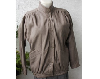 Genuine Leather BOMBER Beige Women's Jacket S size, Made in England Leather Jacket, Beige Oversized Jacket Snapper Closure