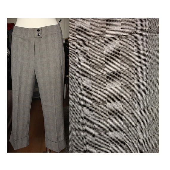 checkered cropped pants