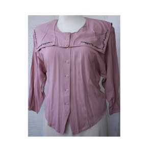80s short Light Pink button Down women&#39;s Blouse, Dusty Pink embroidered sailor collar 3/4 sleeves Blouse, VISCOSE Short pink Blouse L size