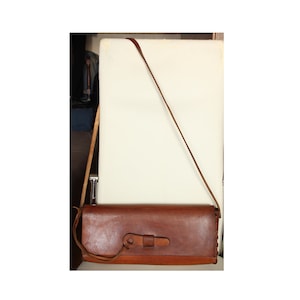BROWN Genuine Leather Bag, Vintage 80s, Handmade brown leather bag, Bag with thick stiff leather, Bag style Medieval