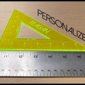 Tekendriehoek - 45 - 90 graden - 7 inch - gepersonaliseerd - gratis sleutelhanger!