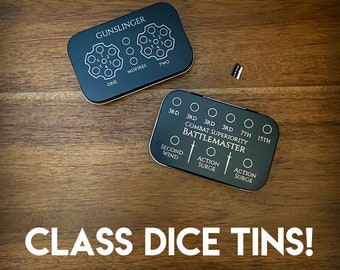 DnD Class Dice Tins - Altoid Sized - Dobbelsteenhouder voor Barbaar, Monnik, Bard, Tovenaar, Vechter