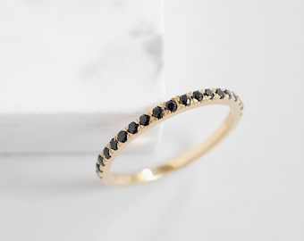 Zwarte sterlingzilveren Eternity-ring, stapelband