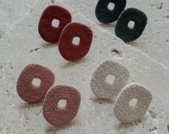 Organic Circle Stud Earrings / Gift for her / Polymer Clay Earrings / Boho/ Modern / Dangles / Handmade