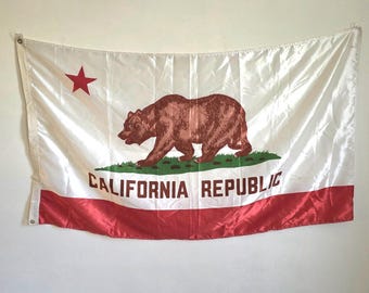 Vintage 1950s California Republic Flag – Mid-Century Nylon, Linen Hoist