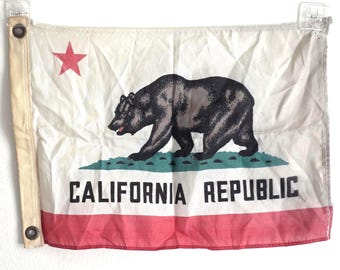 Vintage California Republic Bear Flag – Emerson 1950s Nautical Americana