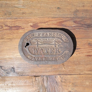 San Francisco Golden Gate Bridge Water Meter Box Lid Souvenir