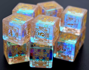 Infinity Prism Dichroic Glass D6 Die-Celtic Knot Themed-Engraved D6 Dice-Dungeons and Dragons Dice-Edelstein Würfel-Edelstein-Würfel für RPG