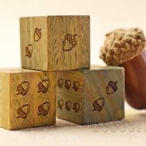 Nature Wooden D6 Dice-16mm Acorn D6-Acorn D6-Pips D6 Dice-DnD Dice-DnD D and D Dice-Engraved D6 Dice-Perfect for TTRPGs and Betting games