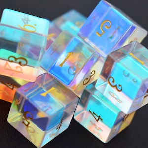 Infinity Prism Dichroic Glass W6 Die-Egraved W6 Dice-Dungeons and dragons Würfel-Edelstein Würfel mit Gravur für Rpg-Spiele