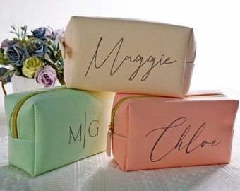 Custom Name Cosmetic Bag-Personalized Monogram Makeup Bag-Leather Toiletry Bag-Birth Month Bridesmaid Bag-Bridal Party Gifts-Bridesmaid Gift