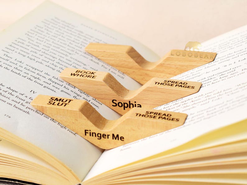 Porte-page-cadeau-cadeau-cadeau-porte-page-pouce personnalisé-personnalisé pour livre de prostituée-cochonne-porte-page de livre-cadeau personnalisé pour les amateurs de lecture image 5
