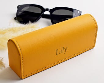 Custom Name Case for Eyeglasses-Leather Glasses Case-Personalized Sunglasses case-Women's Eyewear Protector-Magnetic Closure-Bridesmaid Gift