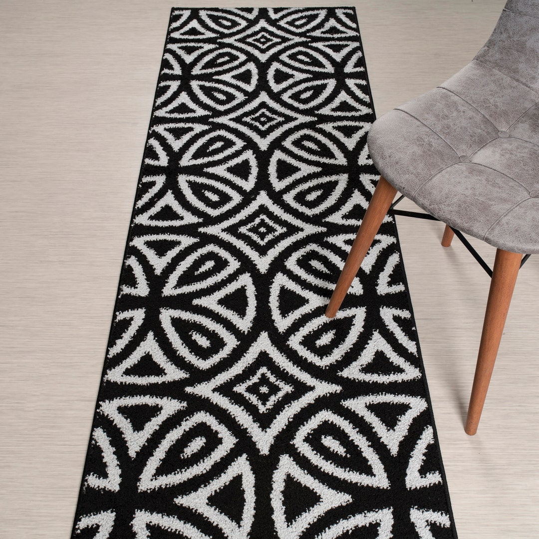 Diamond Runner Rug Custom Length Black Diamond Runner Rug: Non-slip Washable 26