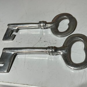 Antique vintage lot of 2 aluminum keys