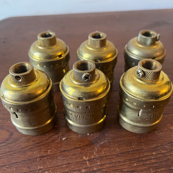 Antique vintage lot of 6 leviton stubby short  660 watts lamp socket light parts