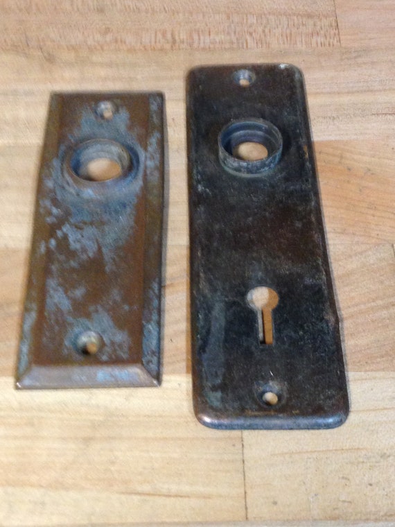 2 Antique Vintage Primitive Door Knob Keyhole Lock Plate Parts Etsy