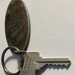 Ritz Carlton Keychain - Etsy