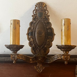 Antique vintage cast metal wall sconce light socket fixture