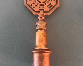 Antique vintage brass lamp finial light part