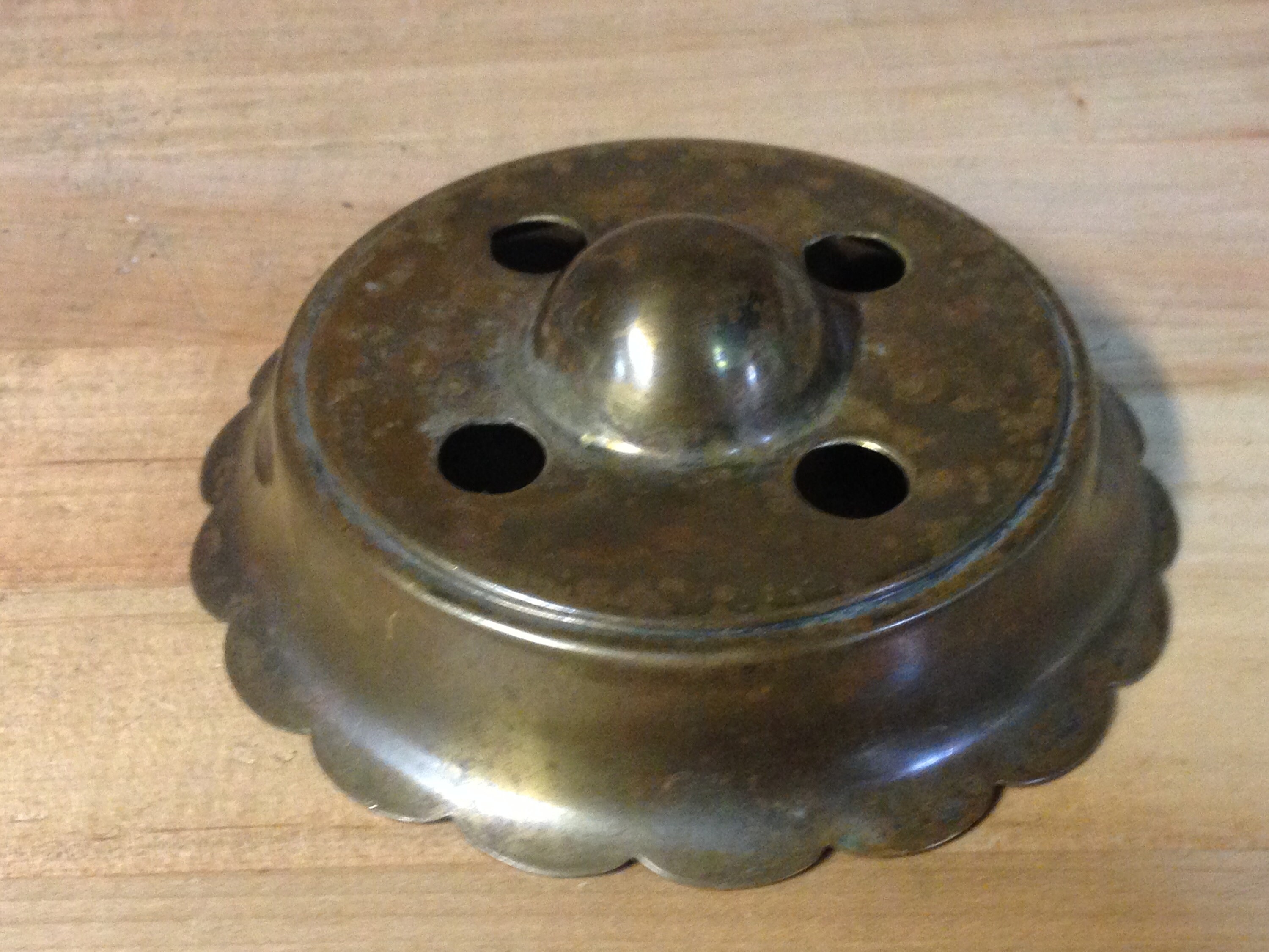 Chandeliers Antique Vintage brass chandelier light fixture center hub