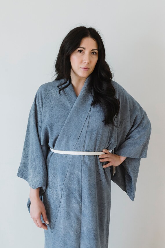 Blue & White Silk Kimono // Japanese Vintage Kimono // Altered Vintage // Silk Robe // Duster
