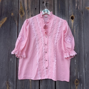 90s Pink Dirndl blouse for women Vintage top summer party Lace Oktoberfest Shirt  Shorts sleeve Retro Austrian clothes Classic Clothing XL