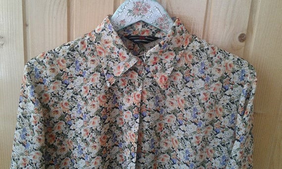 Camicetta anni 90 da donna Camicette estive vintage Festa retro Abbigliamento anni 80 Camicia a fiori Floreale Manica lunga oversize Taglia grande L Piccole rose Etsy Italia
