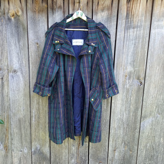 Raincoat Vintage trench coat Women English Coat F… - image 1