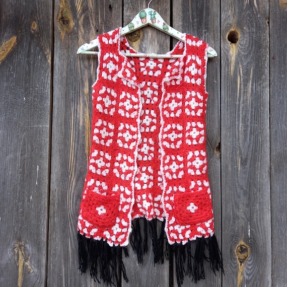 70年代風ニットフリンジベスト：ハンドメイドのカラフルなボヘミアン風