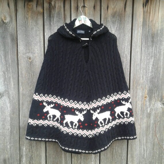 Vintage poncho women Black White Clothes Christmas