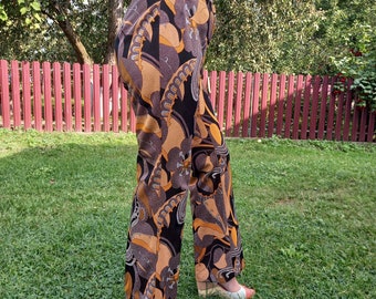 70s Braune Schlaghose mit Blumenmuster: Vintage Schlaghose mit hoher Taille