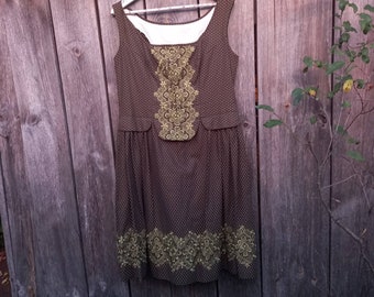 brown oktoberfest dress Classic Brown Dirndl in Bavarian Elegance – Oktoberfest Wear