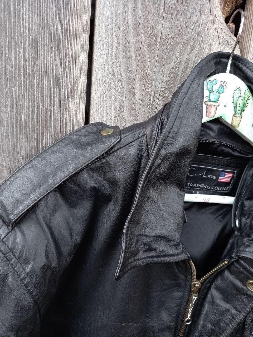 Veste aviateur en cuir noir vintage des années 90 pour