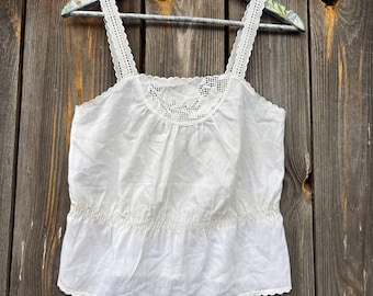 70s Vintage White Lace Camisole Top Milk Romantic Boho Sleeveless Blouse, Cotton Blend Summer Tank, Cottagecore Vintage Clothing