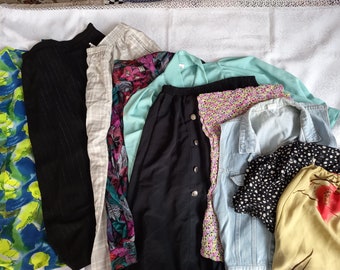 90s Wholesale clothing lot 10 pieces Y2K Blouses Bulk buy 00s Pants Skirt Dress Vest 10 set vintage clothes Bundles Resell Bulk shirts S M L