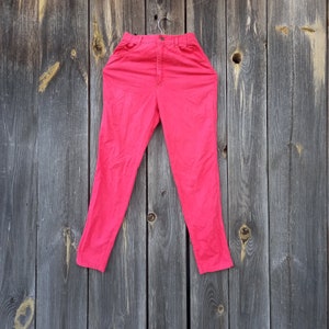 90er Jahre Vintage Hose für Teenager Mädchen Rote Jeans Frauen Hohe Taille High Rise Made in Italy Hose Mama XS Vintage Kleidung Mädchen Jeans West