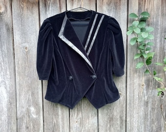 Vintage Black Velvet Jacket: 1990s Gothic Style, Size L
