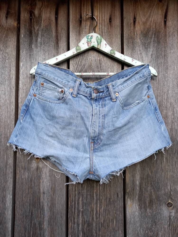 Vintage Levi’s 501 shorts s-l1200.jpg