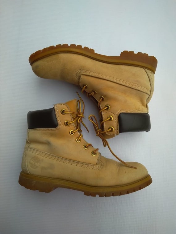 womens size 8 boot in men's